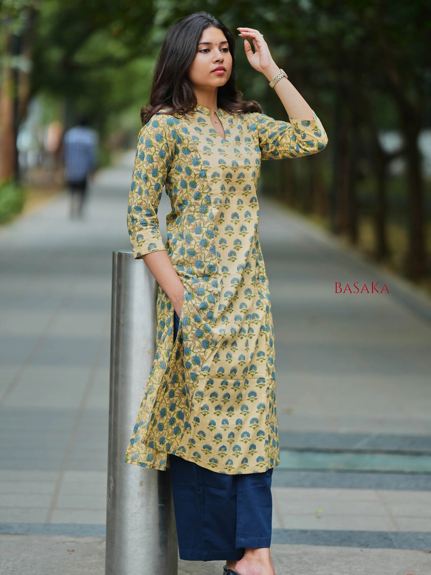 Garden Roses Charm A-line COTTON Kurta