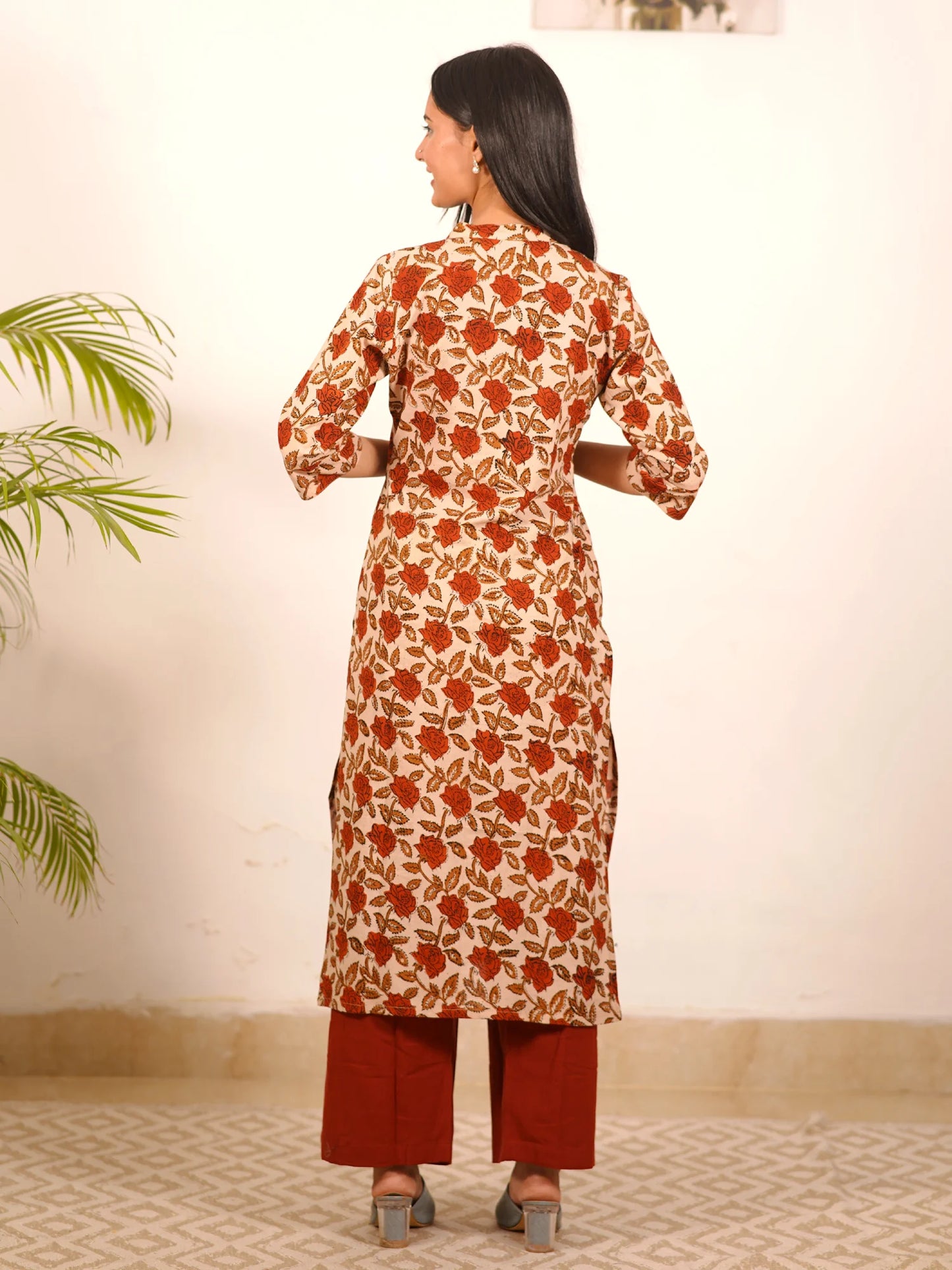 Red Rose Block Printed Collar Kurta