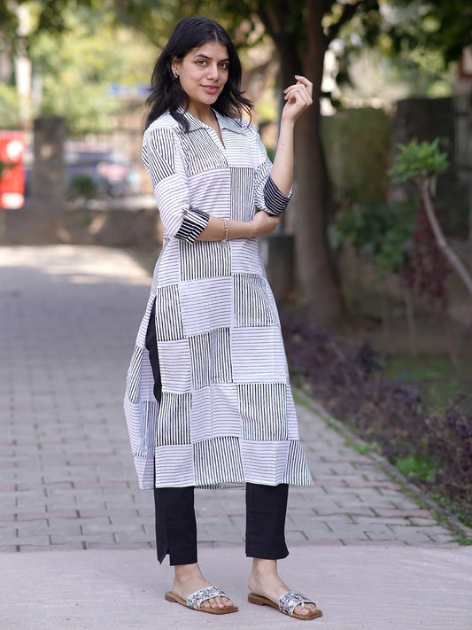 Snowy Black Striped Shirt Collar Kurta