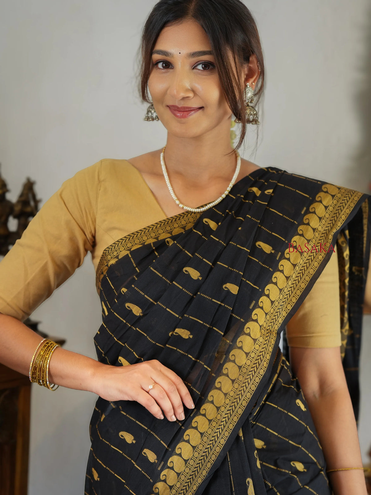 Classic Black Handloom COTTON Saree