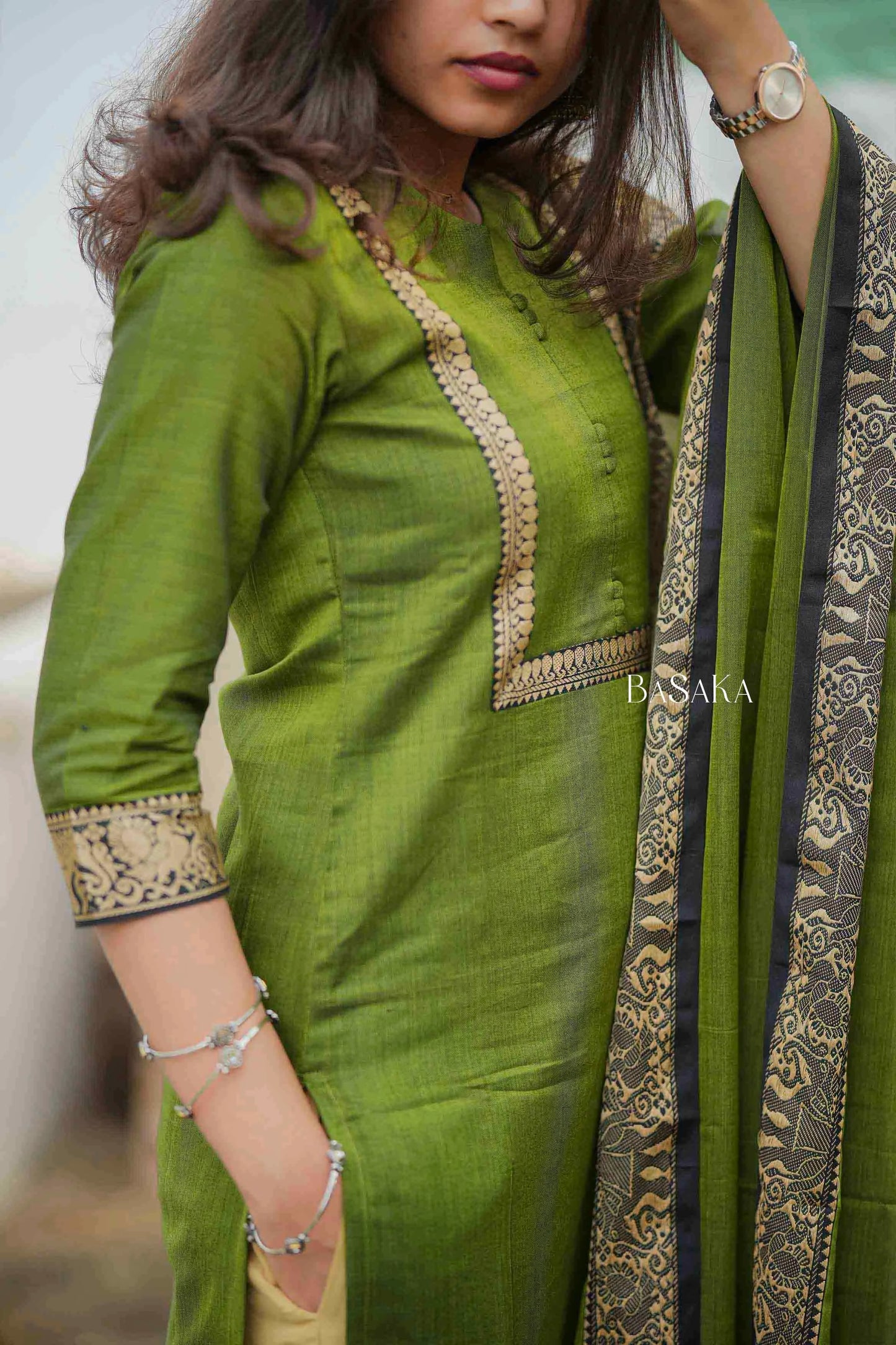 Sap Green Handloom Kurta and Duppata Set with lining