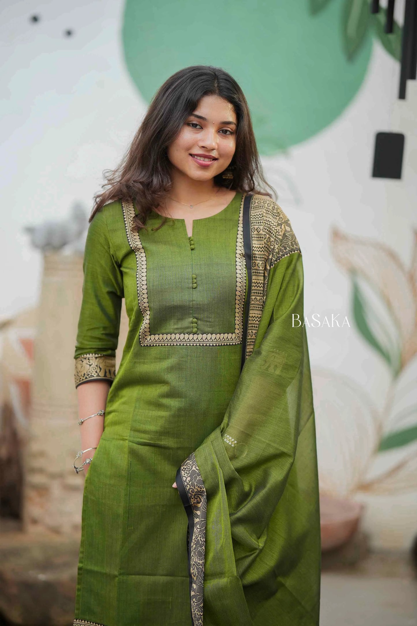 Sap Green Handloom Kurta and Duppata Set with lining