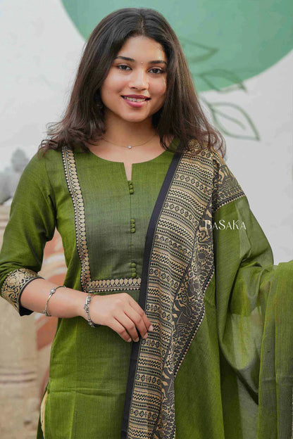 Sap Green Handloom Kurta and Duppata Set with lining