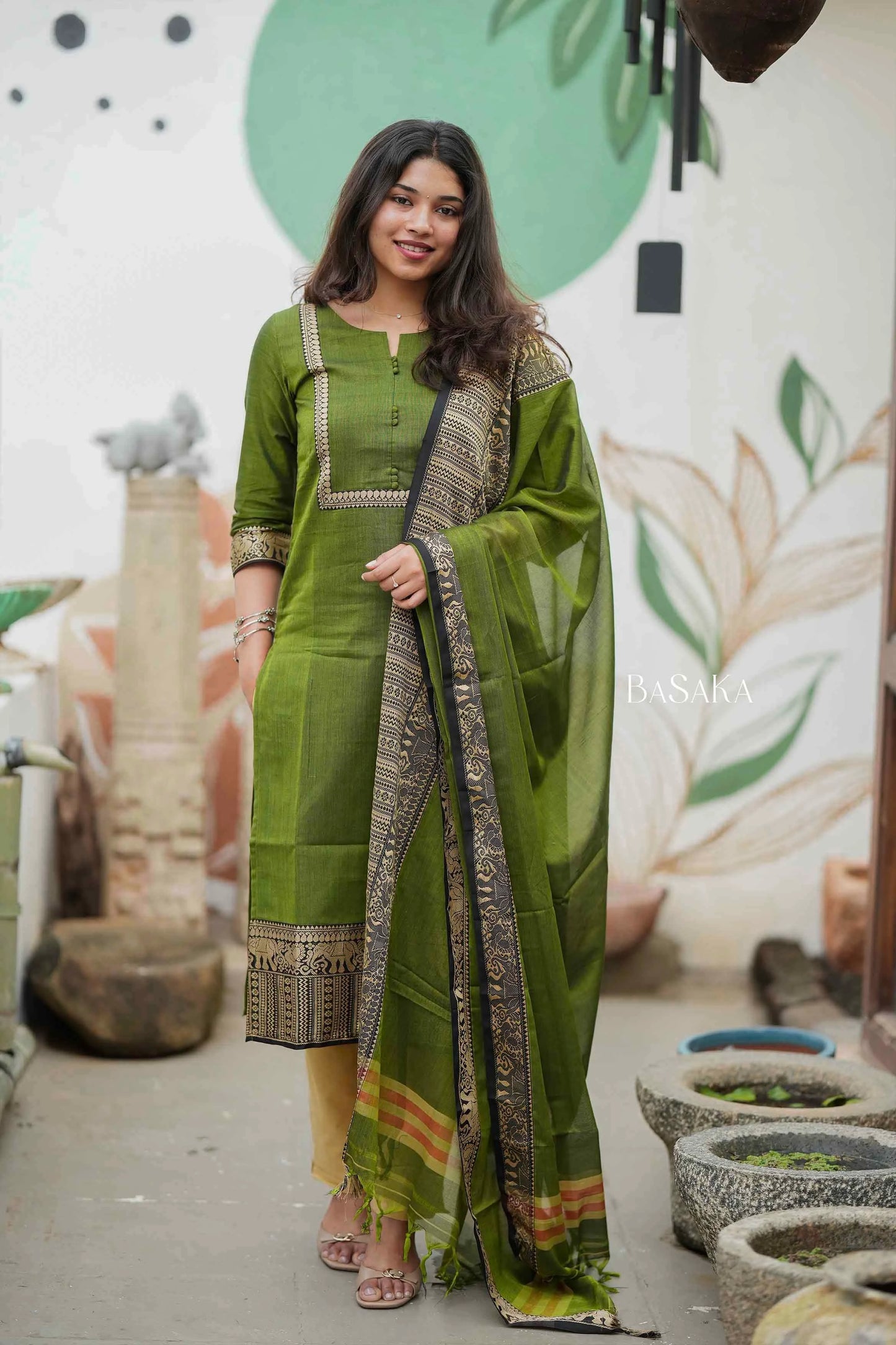 Sap Green Handloom Kurta and Duppata Set with lining