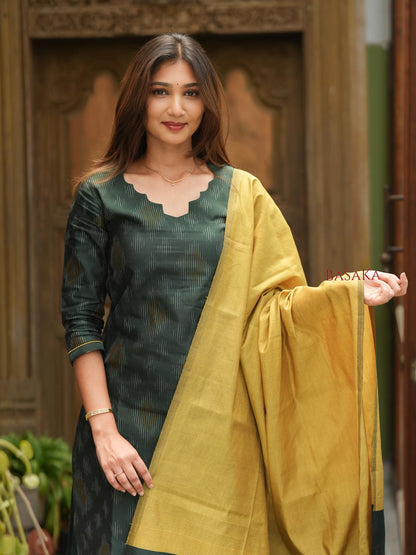 Bottle Green Ikkat Suit Set (3pcs.) with lining