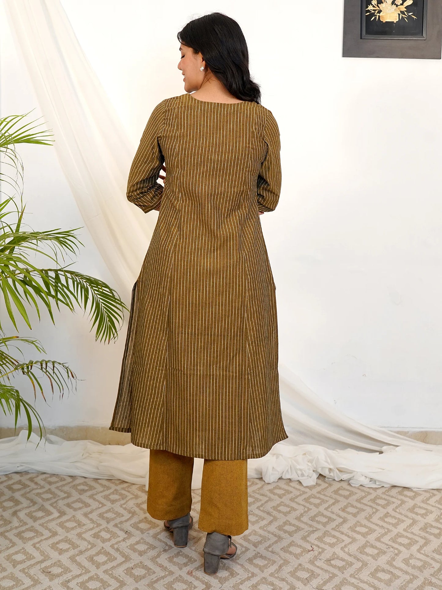 Brass Glow Ikkat Handloom Kurta Set