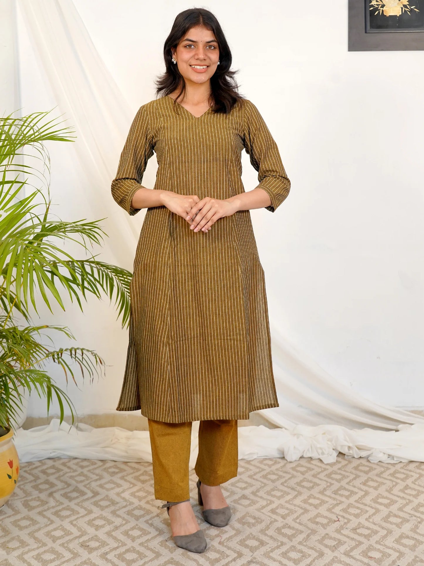 Brass Glow Ikkat Handloom Kurta Set