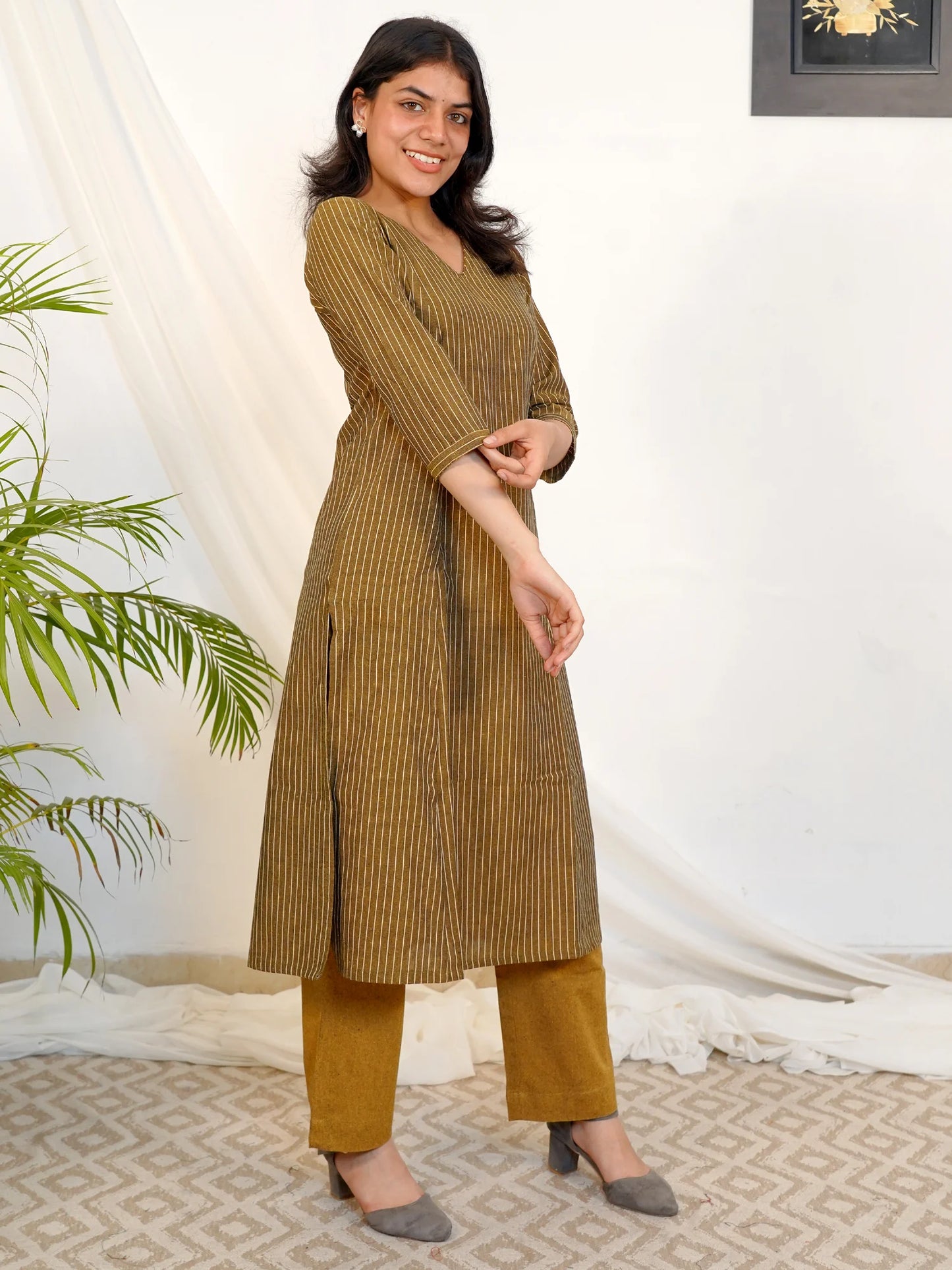 Brass Glow Ikkat Handloom Kurta Set
