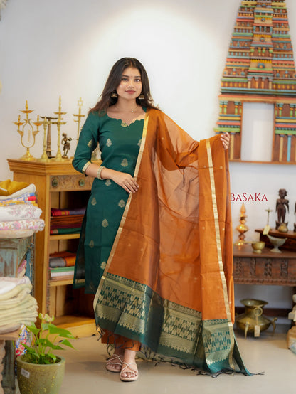British Green n Bronze Kora Silk Suit Set (3 pcs.) with lining.