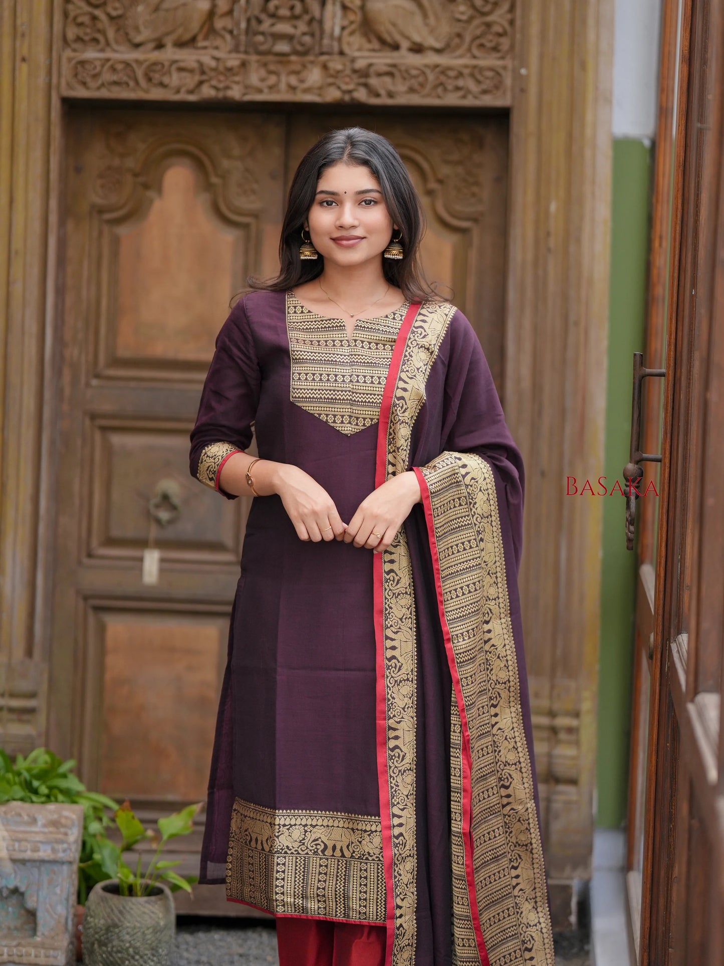 Chocolate Brown Handloom Kurta and Dupatta Set with lining (2 Pcs.)