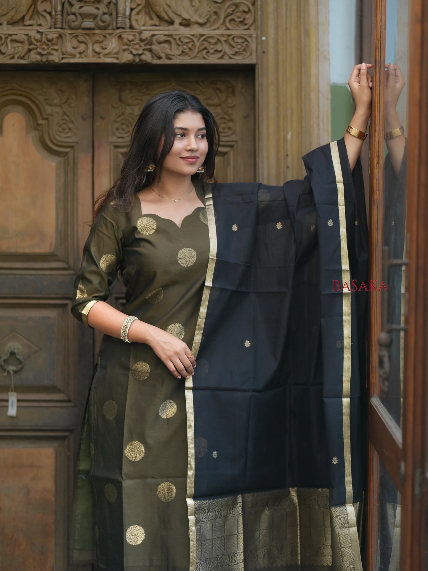 Deep Green n Black Kora Silk Suit Set (3 Pcs) with lining