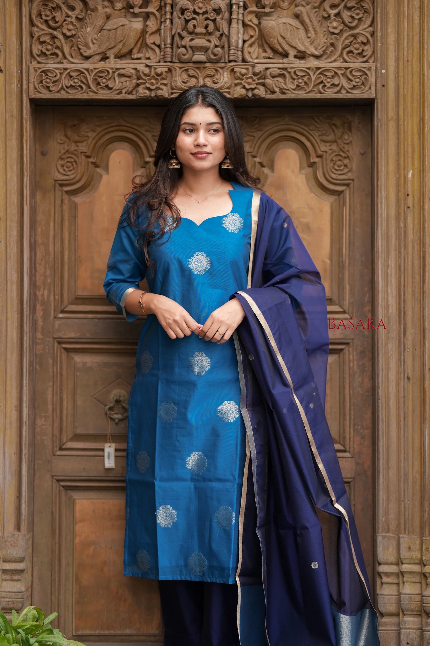 Dodger Blue Kora Silk Suit Set (3 pcs.) with lining.