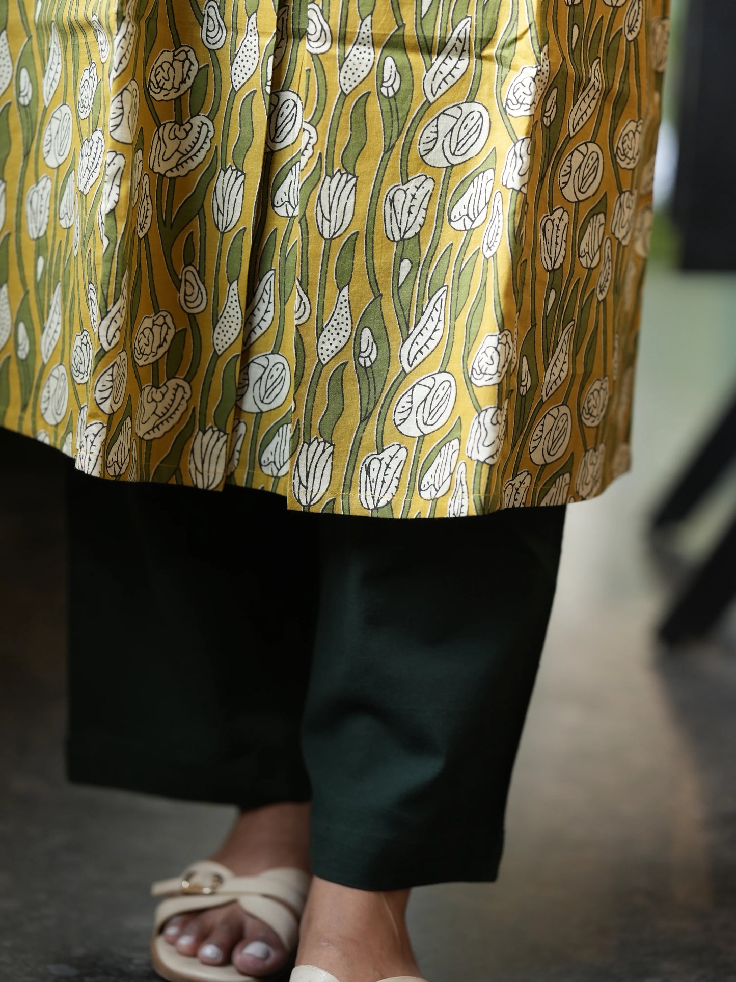 Garden Roses Box Pleated COTTON Kurta