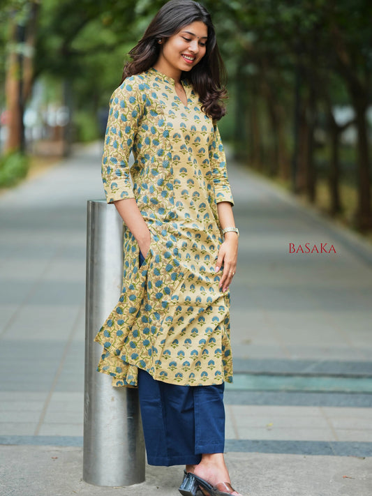 Garden Roses Charm A-line COTTON Kurta