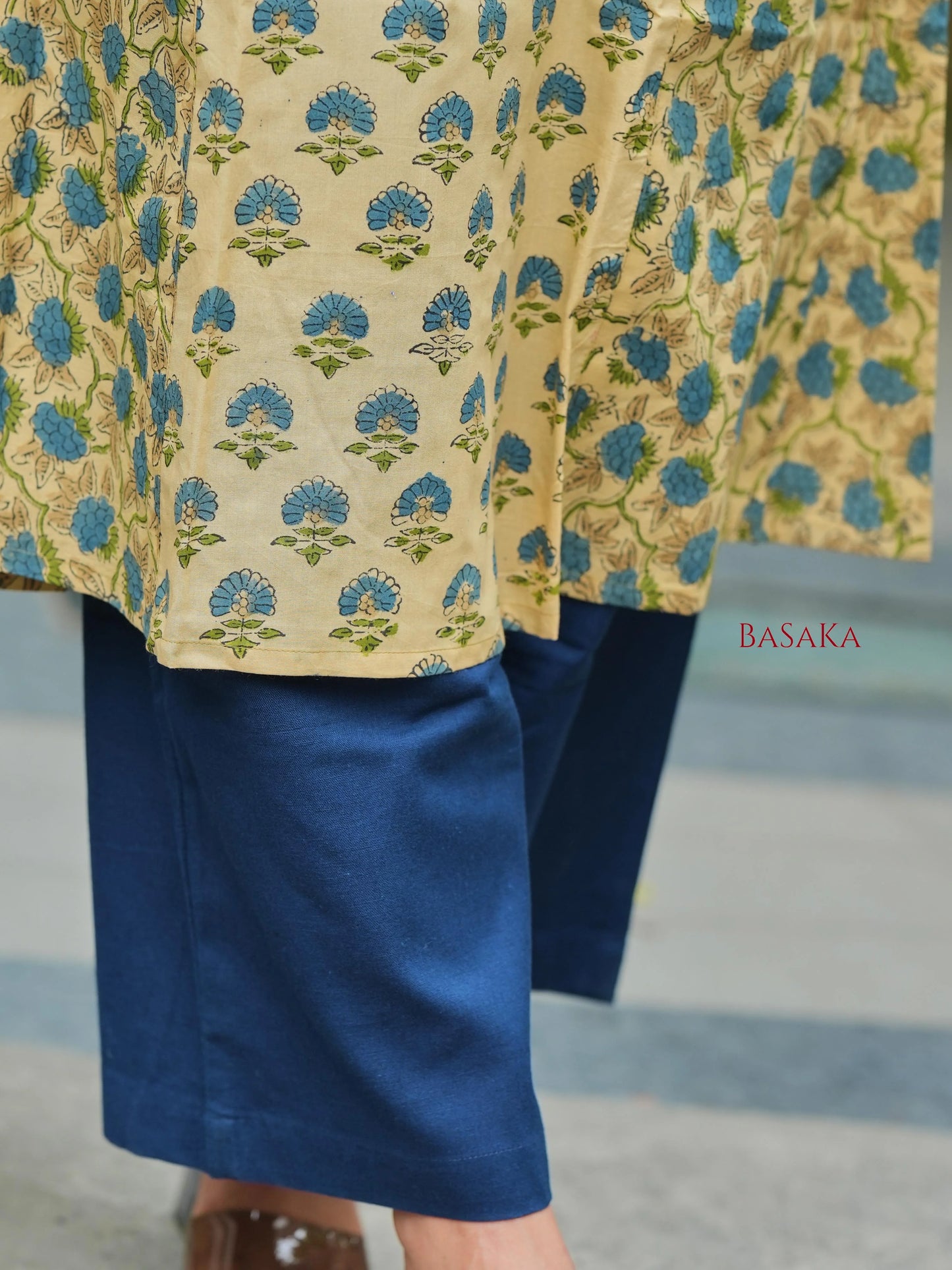 Garden Roses Charm A-line COTTON Kurta