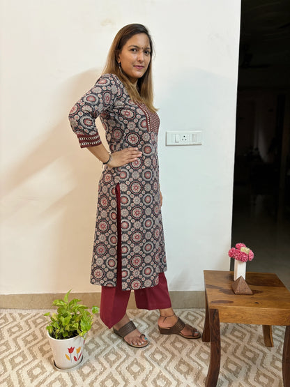 Ajrakh Black and Maroon Striped Yoke Kurta