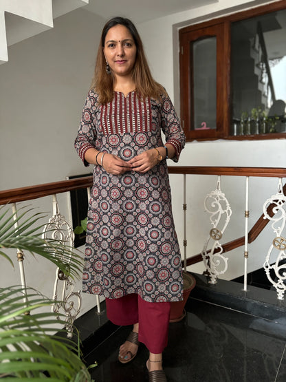 Ajrakh Black and Maroon Striped Yoke Kurta