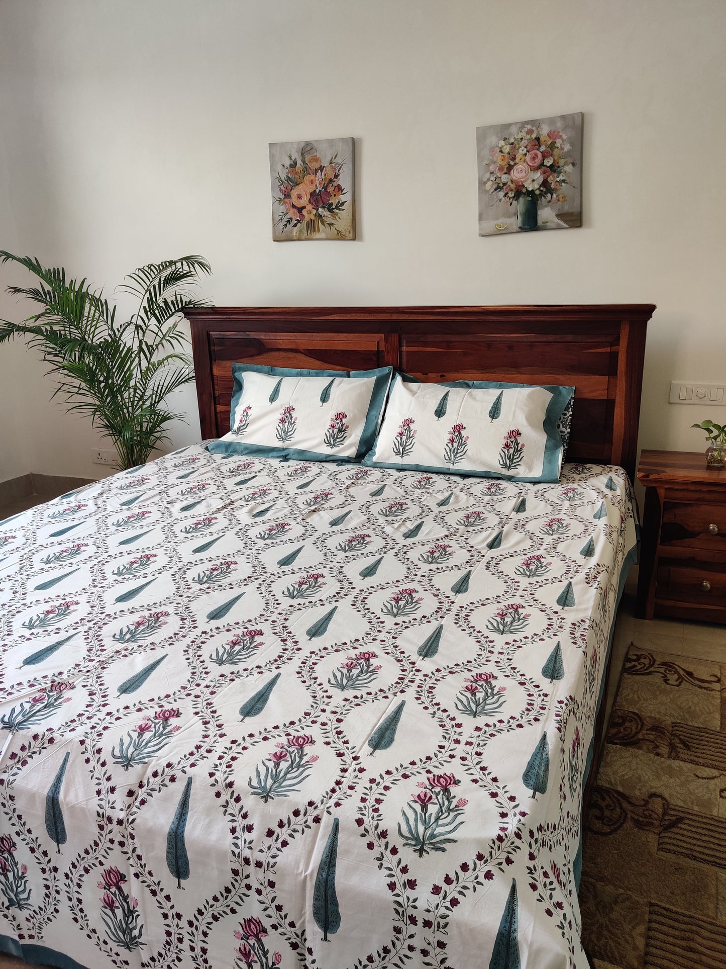 Premium Hand Block Printed Green Cypress and Floral COTTON Bedsheet with Reversible(2 Pillow +1 Cushion) Covers