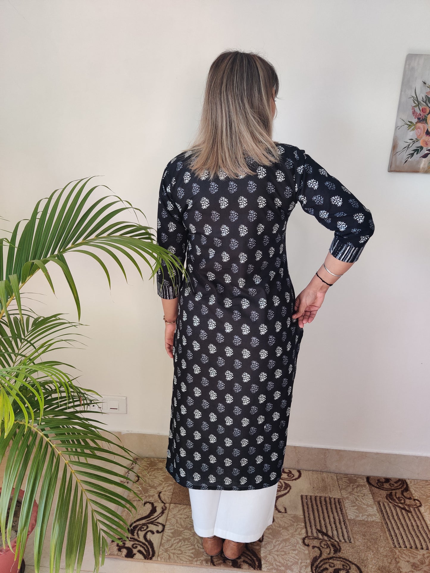 Black and White Small Motif Cotton Straight Kurta