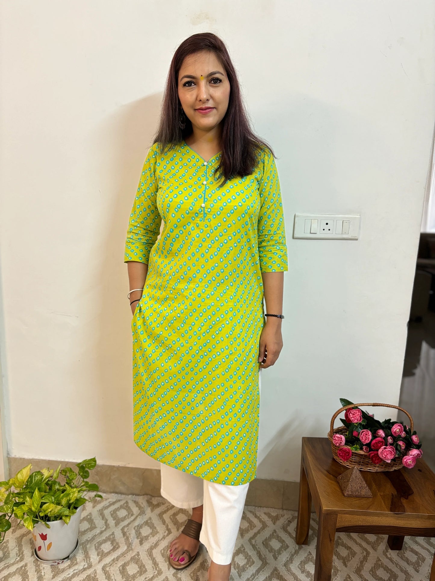 Parrot Green Pearl Cotton Long Kurta