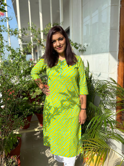 Parrot Green Pearl Cotton Long Kurta