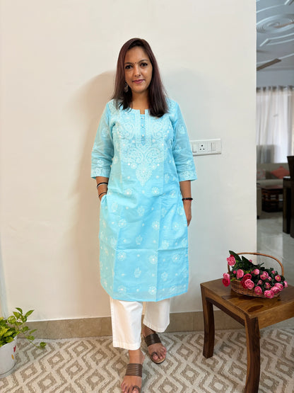 Awadh Aura Chikankari Long Kurta