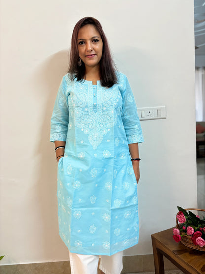 Awadh Aura Chikankari Long Kurta