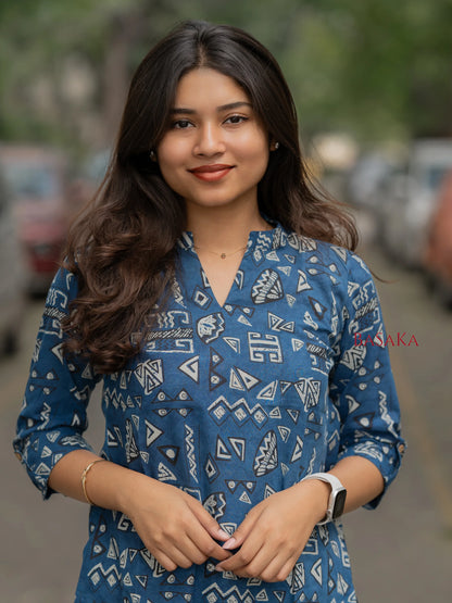 Indigo Geometric Breeze Cotton Short Kurti