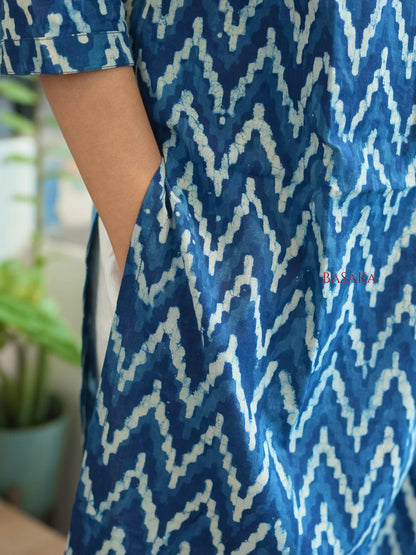 Indigo Weaves Shirt Collar Kurta