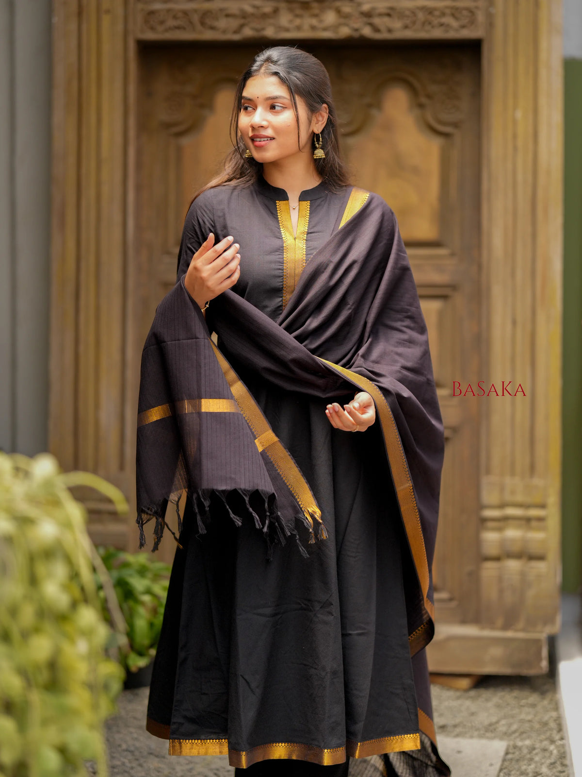 Mangalagiri Smoky Black Anarkali Suit Set (3 Pcs.) with lining