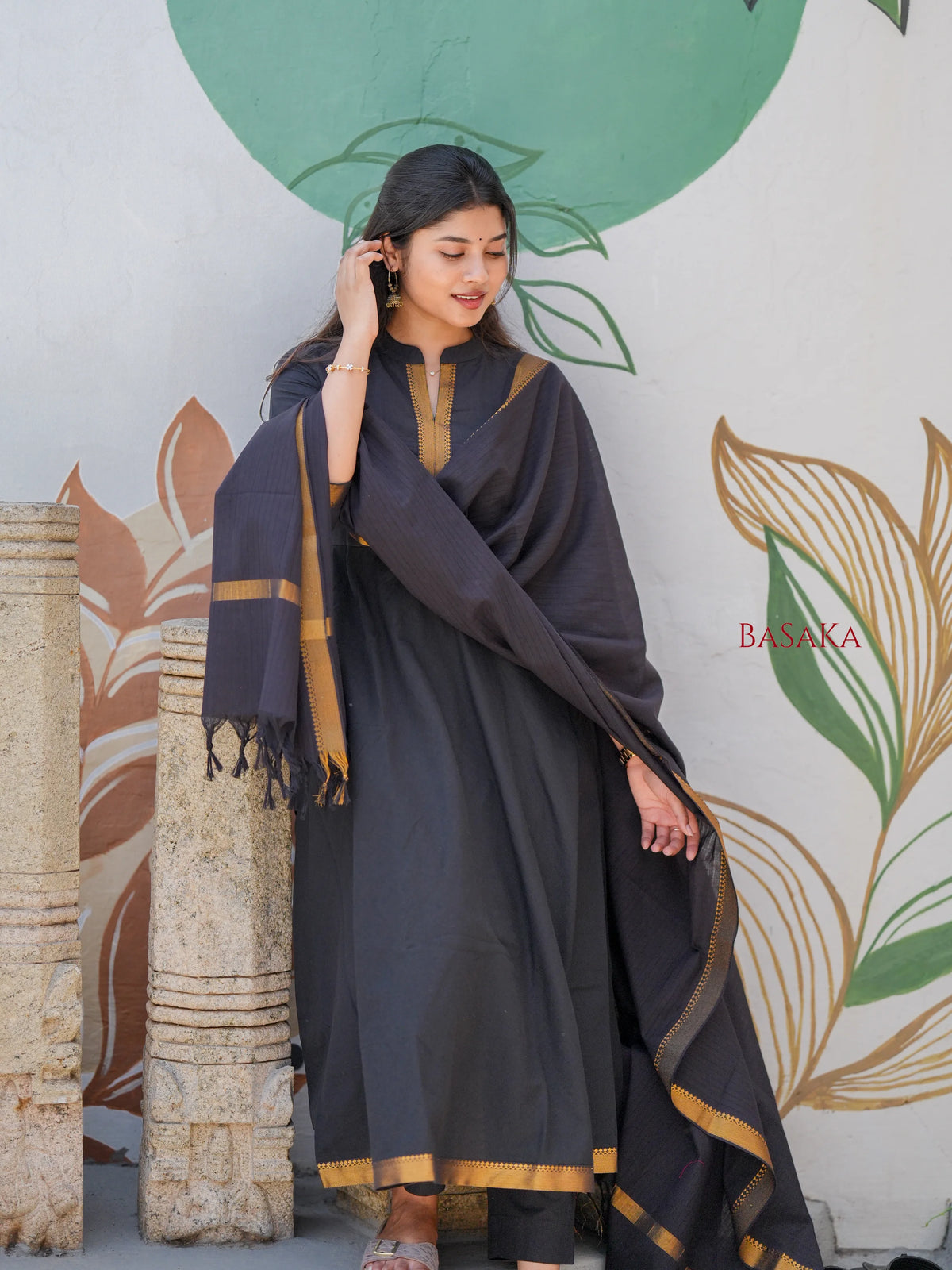 Mangalagiri Smoky Black Anarkali Suit Set (3 Pcs.) with lining