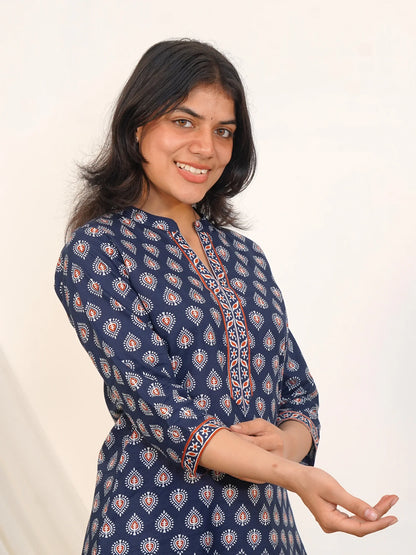 Navy Blue Motif Kurta Pant Set
