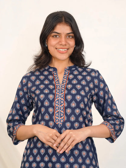 Navy Blue Motif Kurta Pant Set