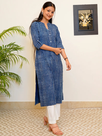 Navy Blue Striped Block Printed Collar Kurta