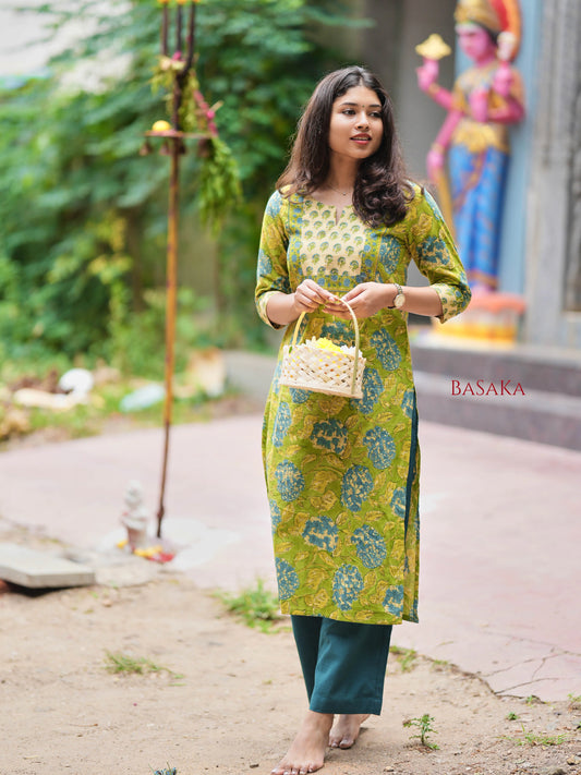 Parrot Garden Bloom Block Printed Kurta
