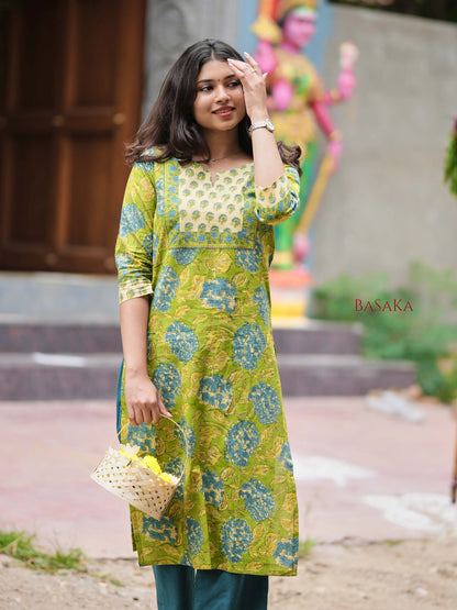 Parrot Garden Bloom Block Printed Kurta