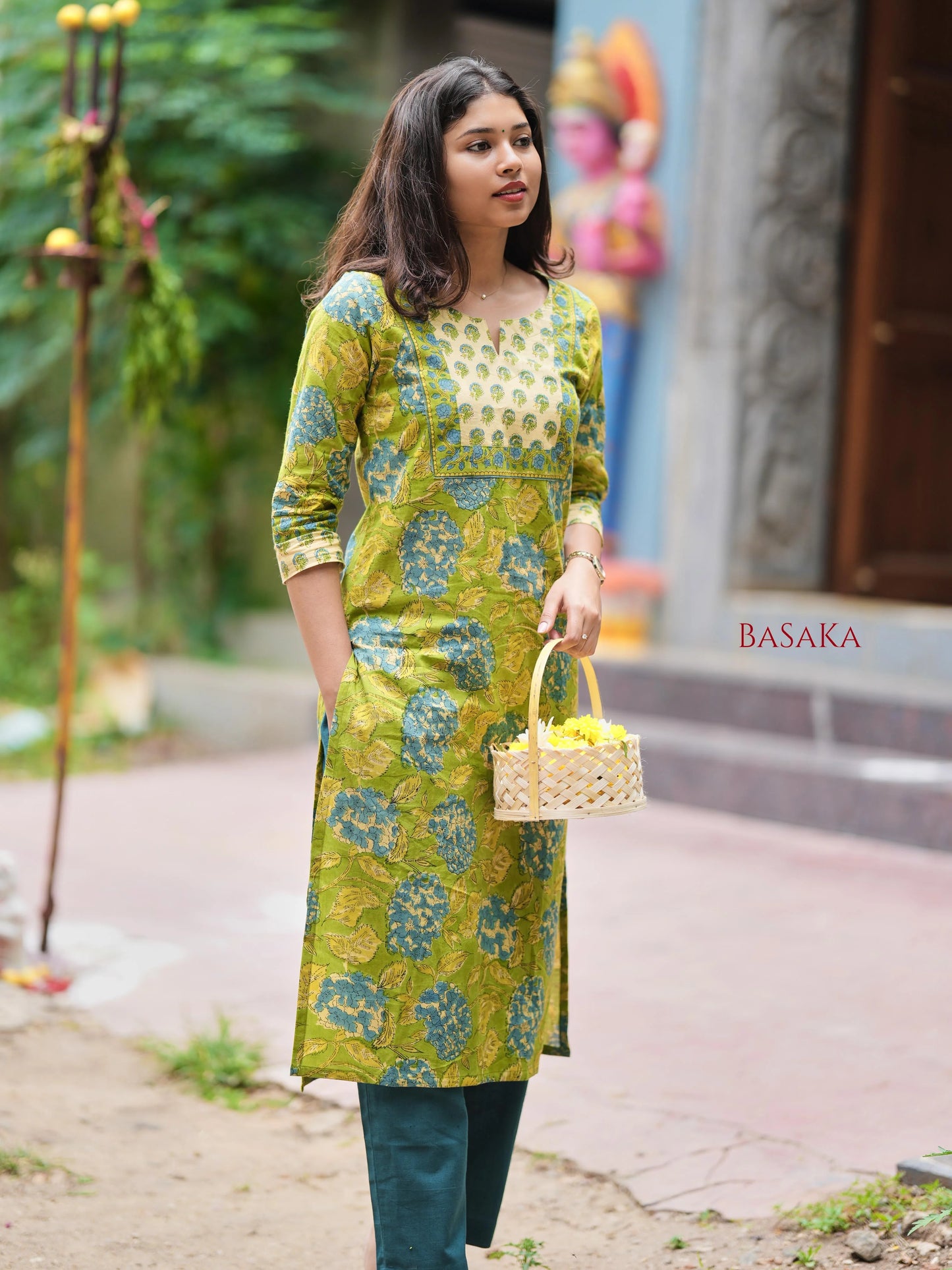 Parrot Garden Bloom Block Printed Kurta