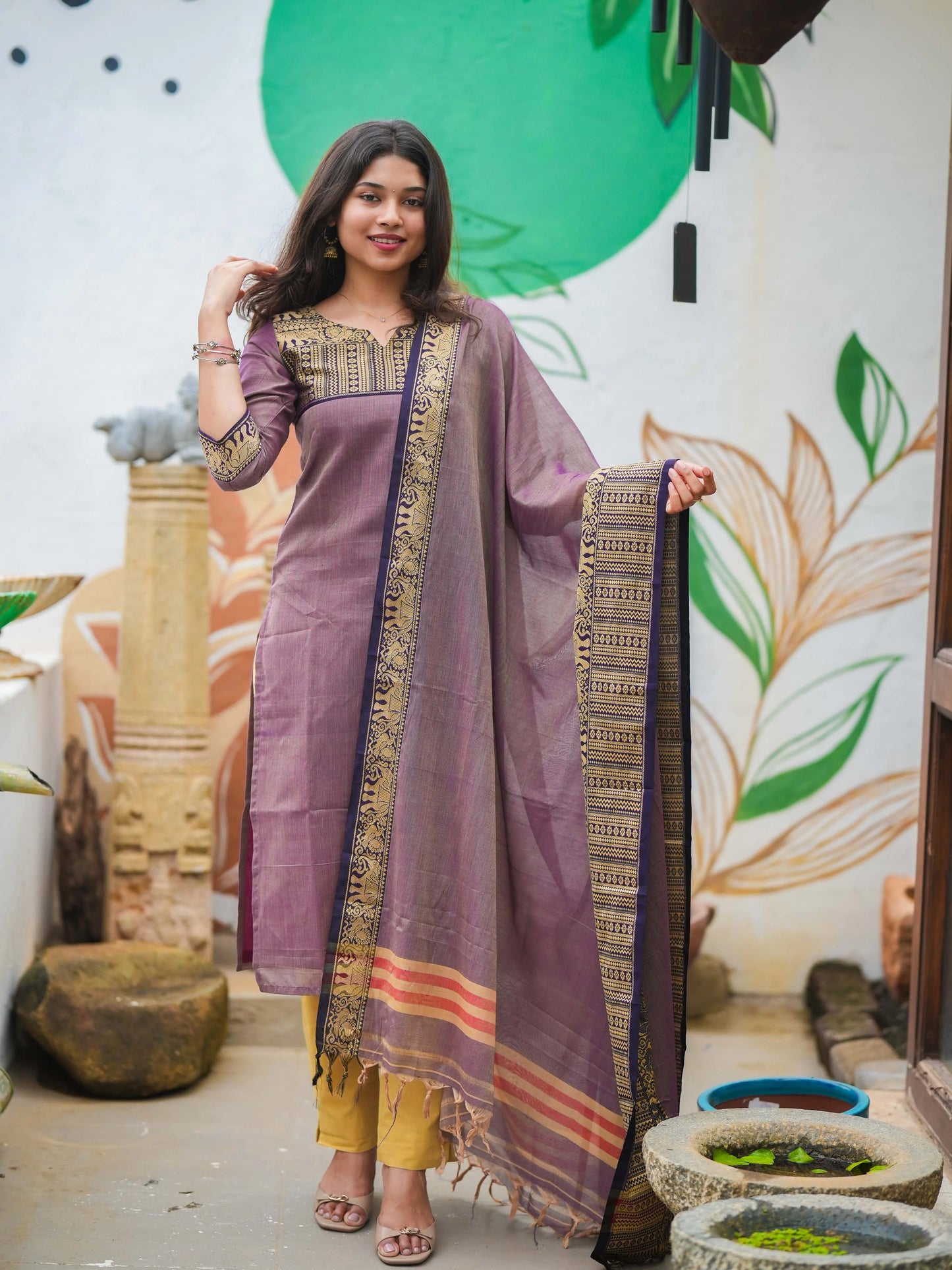 Pearly Purple Handloom Kurta and Duppata Set with lining