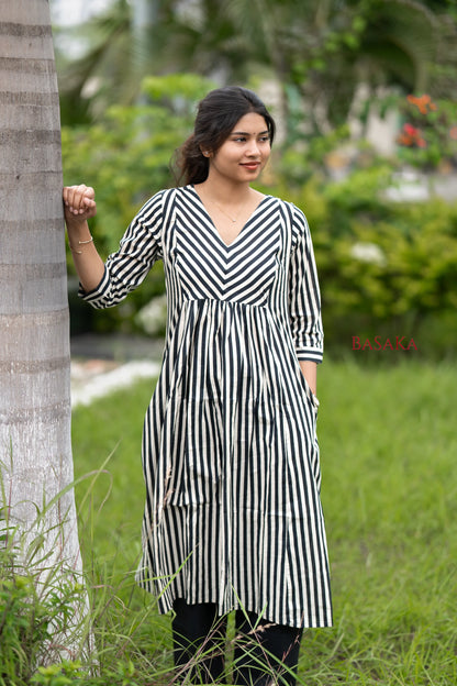 Mono Stripes Gathered COTTON Kurta