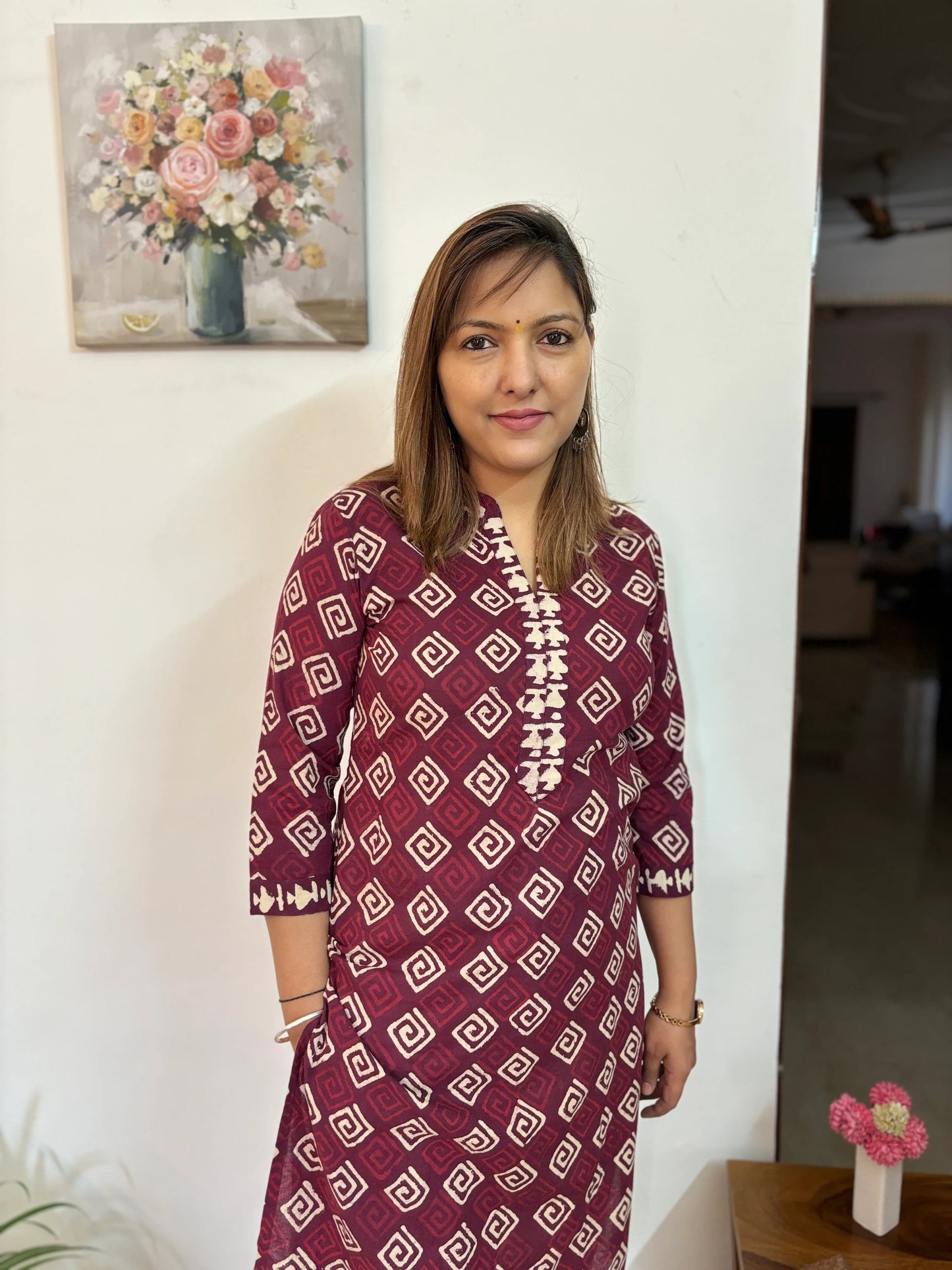 Wine Spiral Print Collar Kurta