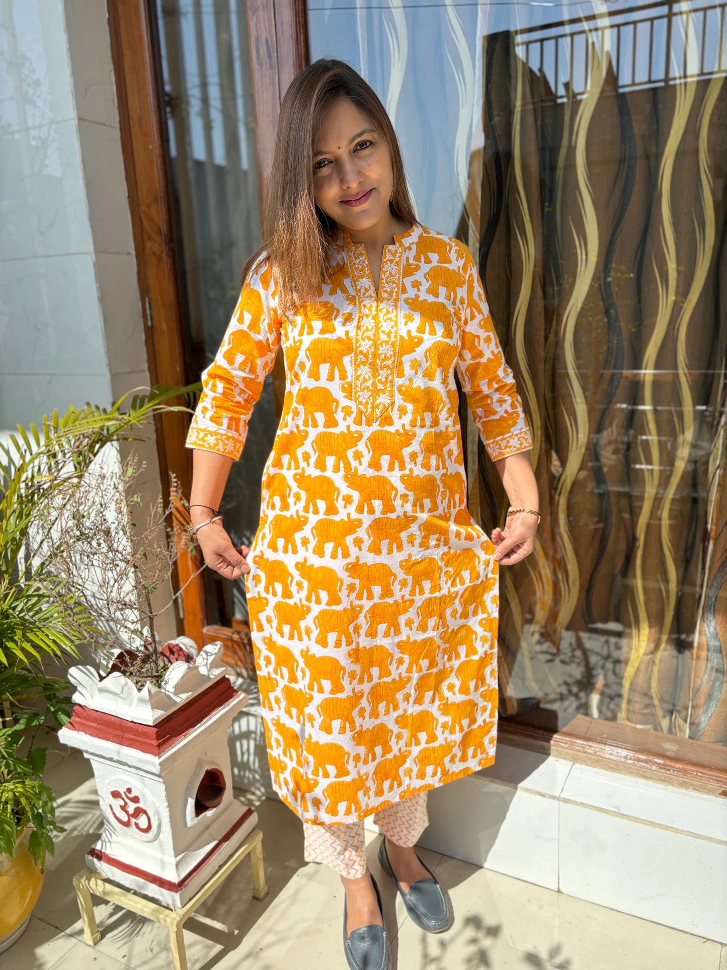 Yellow Elephant Collar Kurta and Pant set