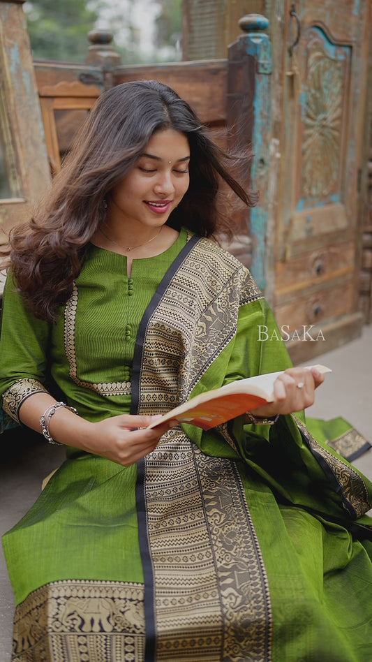 Sap Green Handloom Kurta and Duppata Set with lining