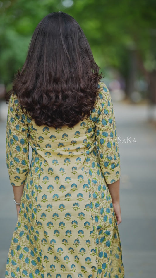 Garden Roses Charm A-line COTTON Kurta