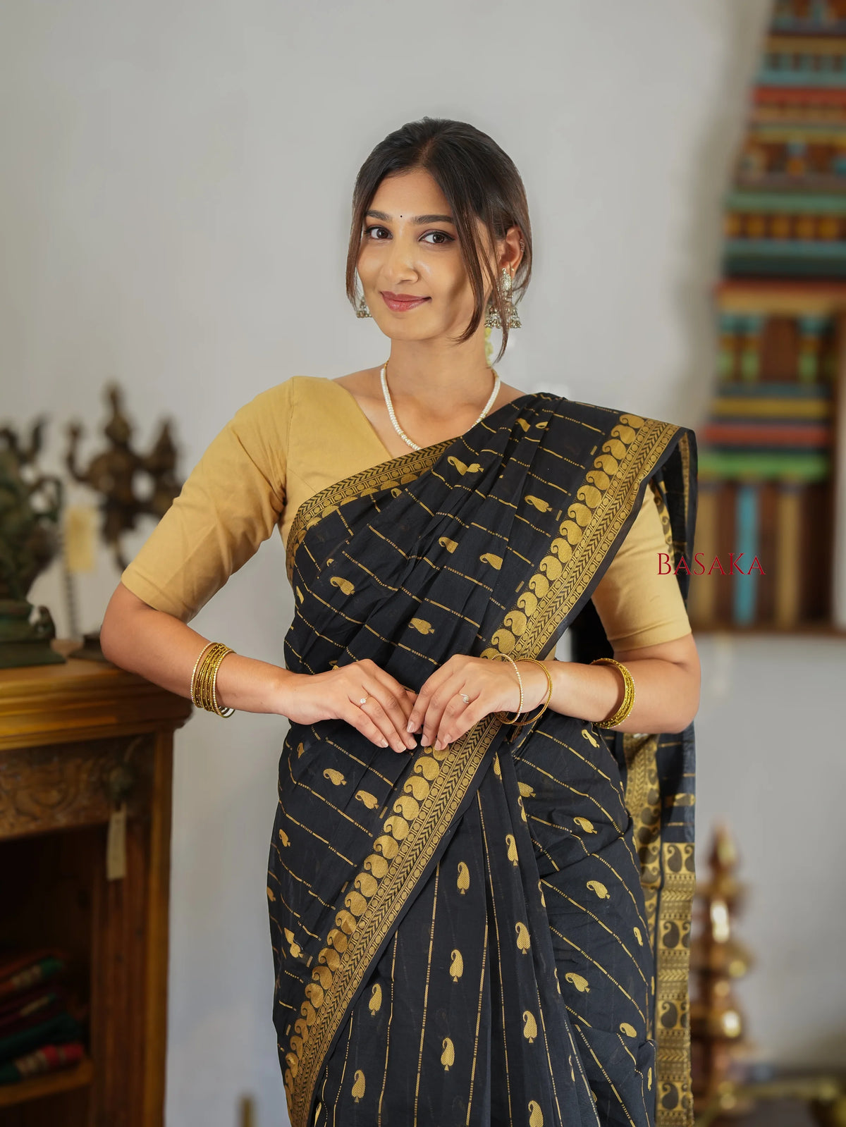 Classic Black Handloom COTTON Saree